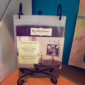 Scrapbook page holder